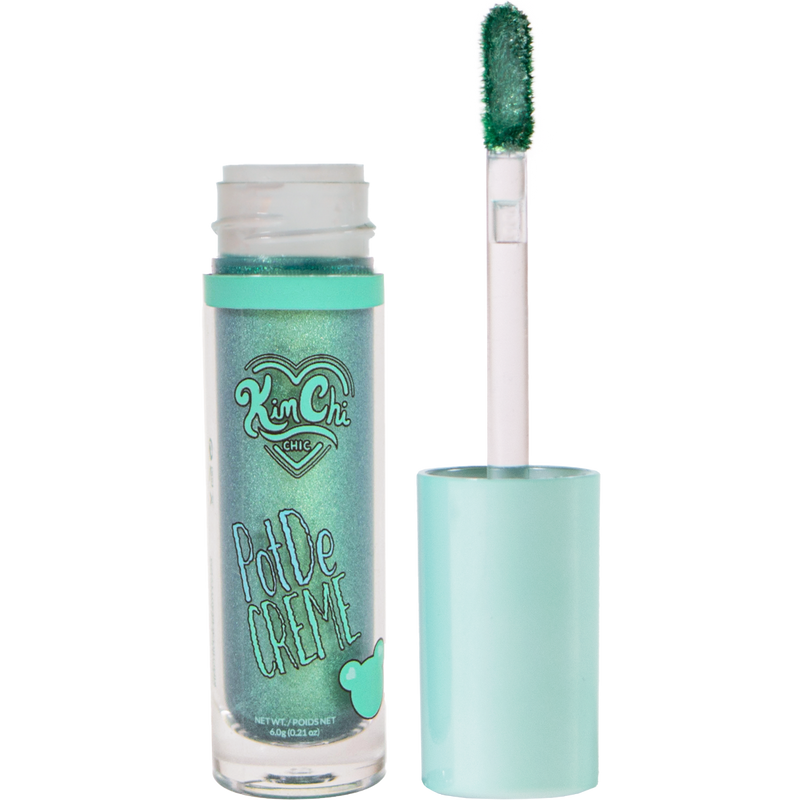 KimChi-Chic-Beauty-PotDe-Creme-Cream-Shadow-03-Emerald-City-applicator