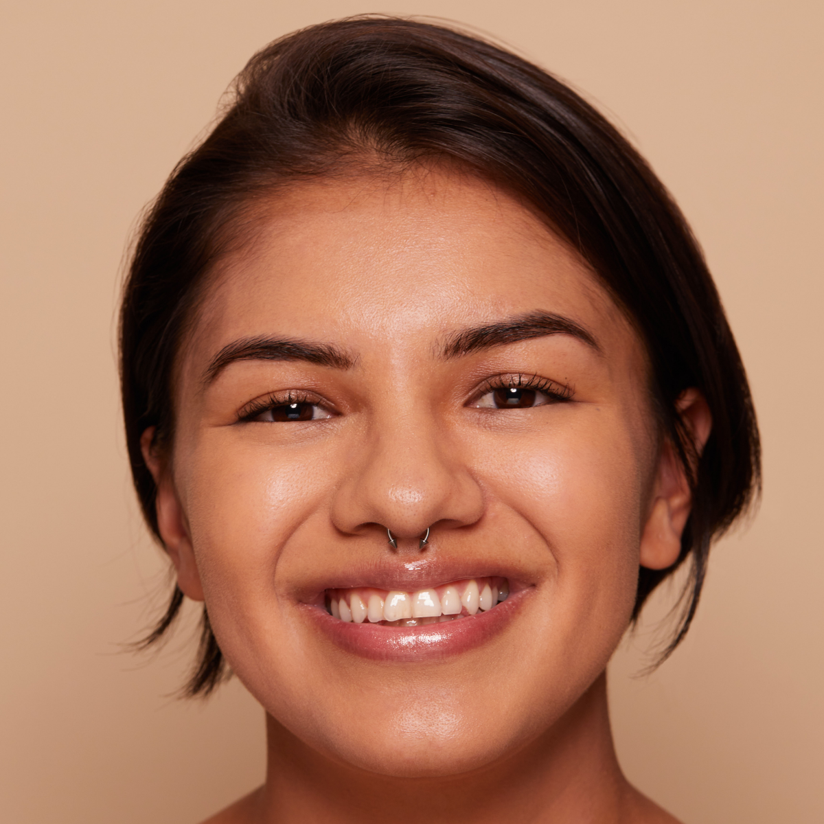 A-Really-Good-Foundation-115M-Medium-Warm-Yellow-Undertones-infleuncer