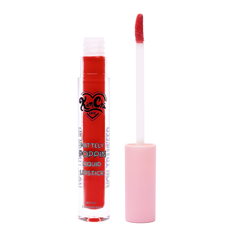 KimChi-Chic-Beauty-Mattely-Poppin-Liquid-Lipstick-09-Woww!-applicator